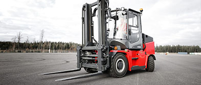 Hydrostatic Transmissions: 6 Benefits for Forklifts and Material Handling